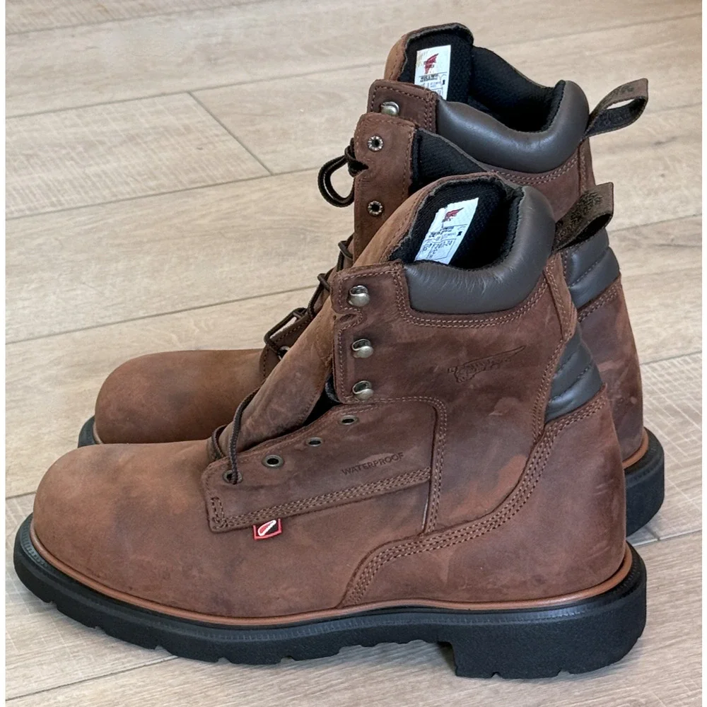 Red Wing Shoes ~* new